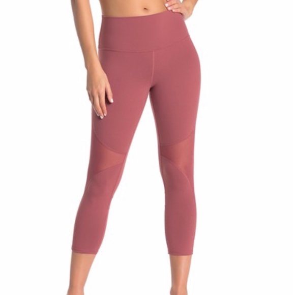 alo capri leggings